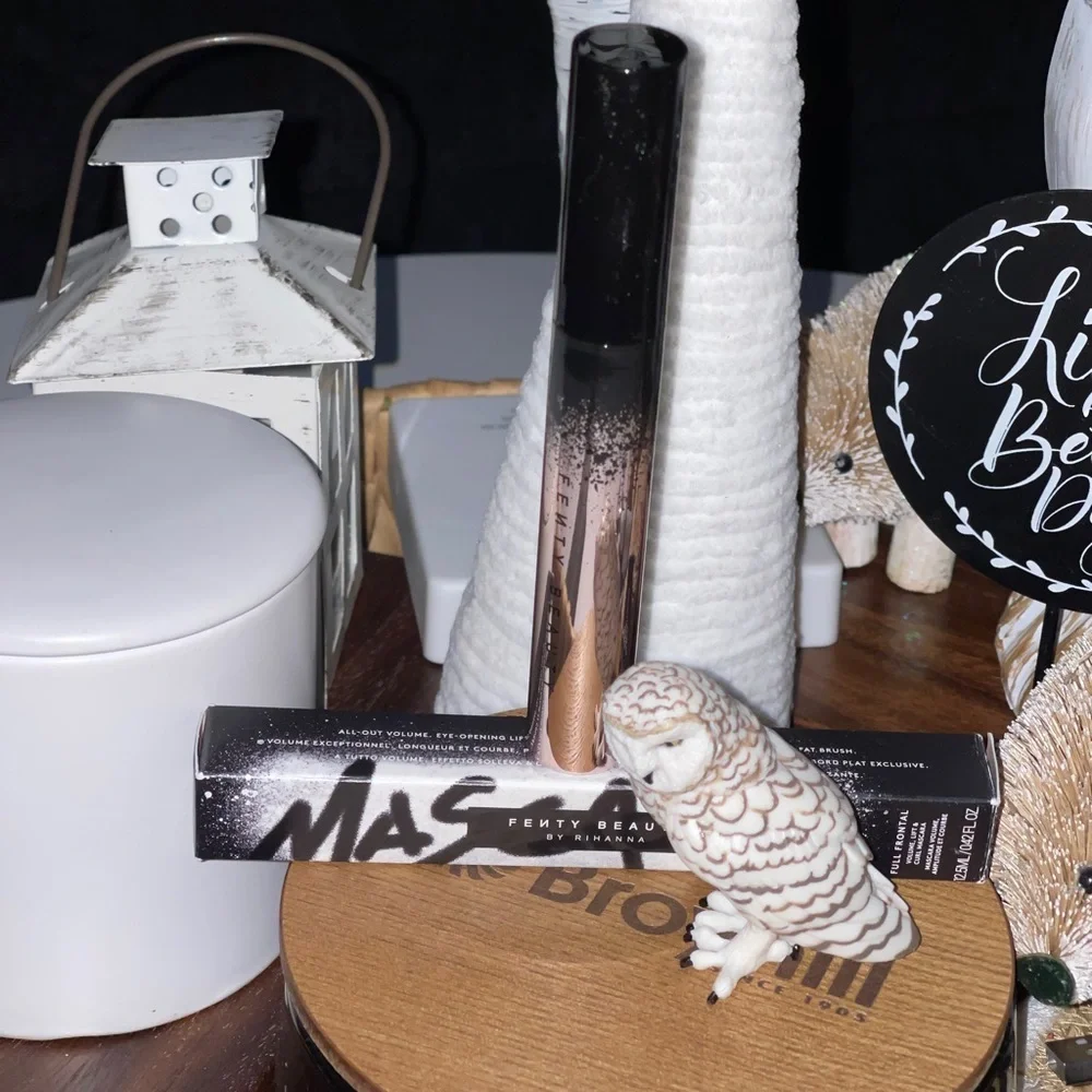 FENTY BEAUTY By Rihanna Full Frontal Volume, Lift & Curl Black Mascara
